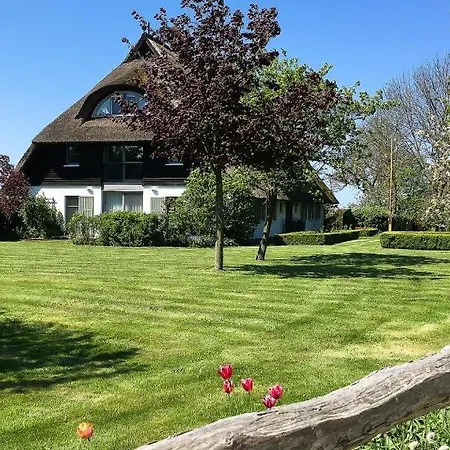 Hof Zeesenblick 01 Apartment Wustrow (Fischland)