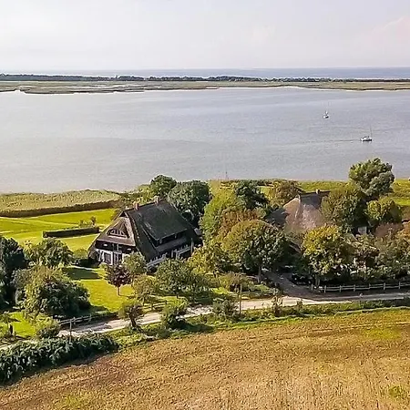 Hof Zeesenblick 01 *